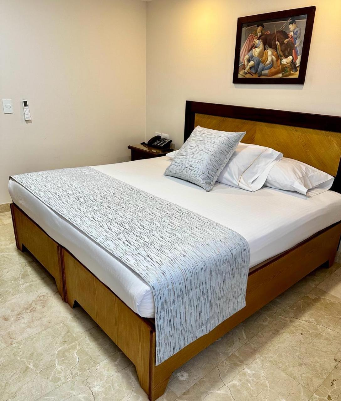 Hotel San Pedro Del Fuerte 메딜린 외부 사진
